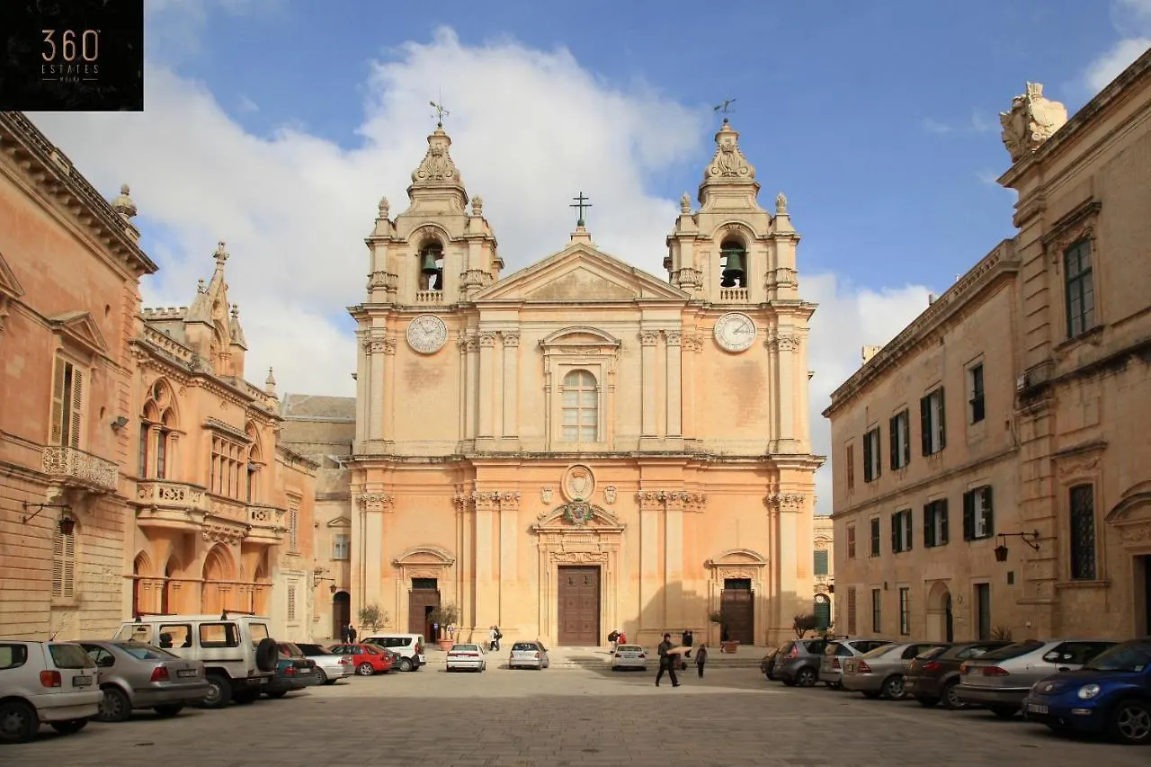 Historical Mdina Gem Lux Home With Rooftop Pool By 360 Estates Malta