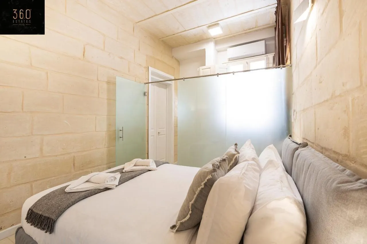 Apartment Historical Mdina Gem Lux Home With Rooftop Pool By 360 Estates Malta