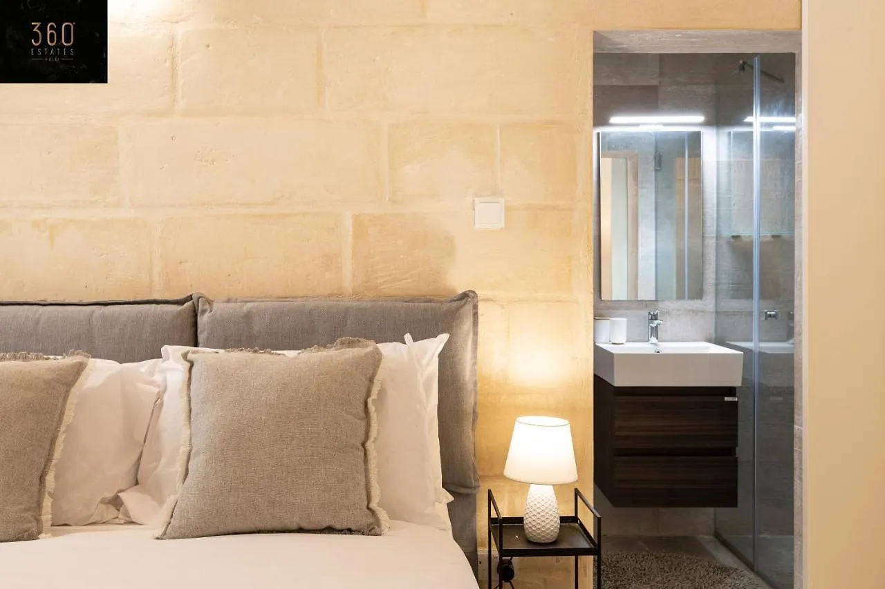 Historical Mdina Gem Lux Home With Rooftop Pool By 360 Estates 0*,  Malta
