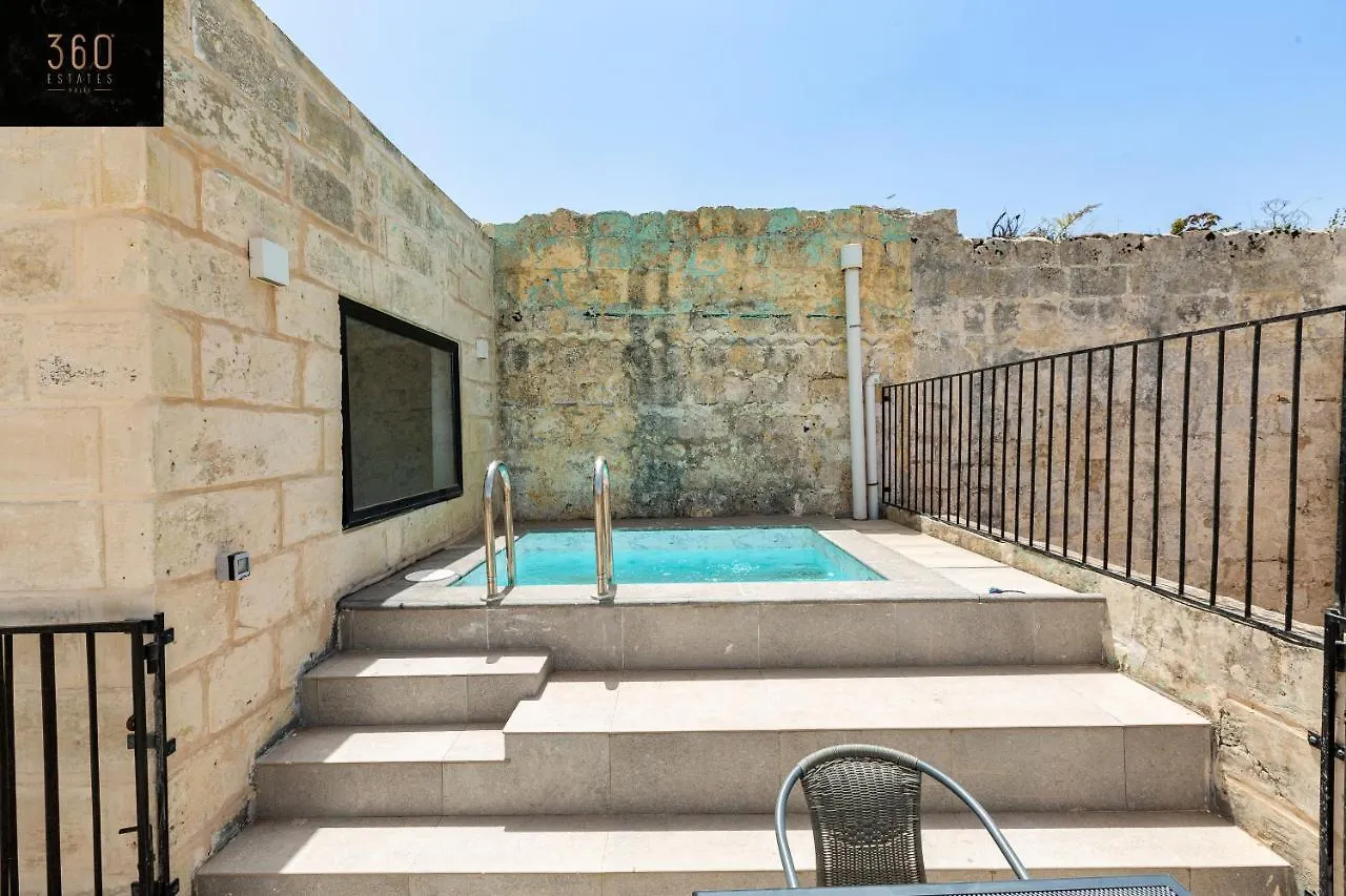 Historical Mdina Gem Lux Home With Rooftop Pool By 360 Estates 0*,
